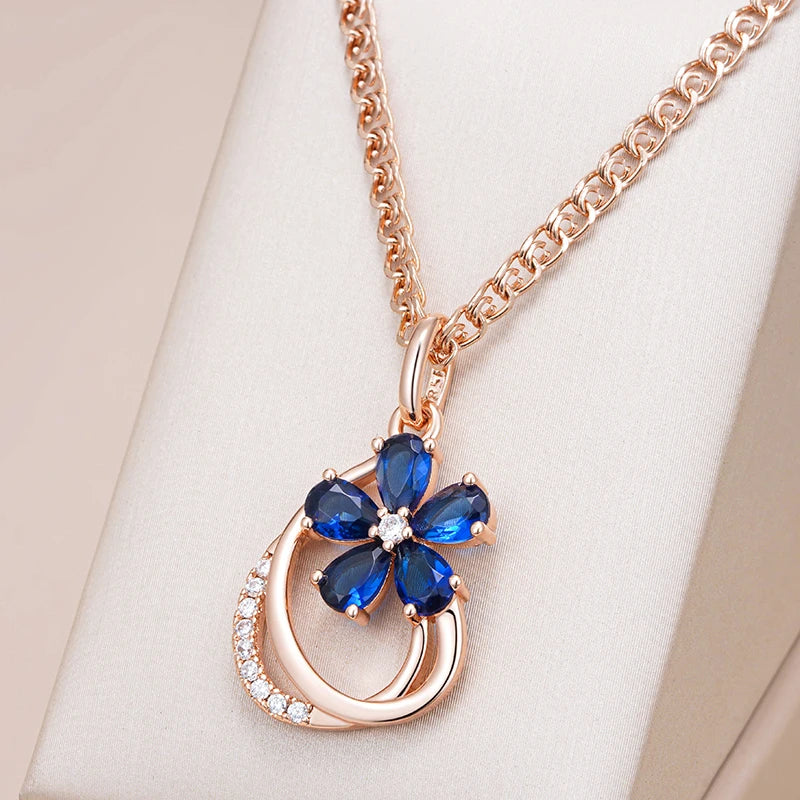 Ocean Blue Flowers Collana