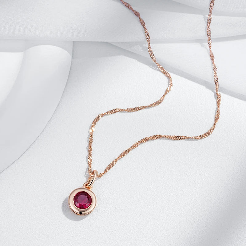 Deep Red Round Collana