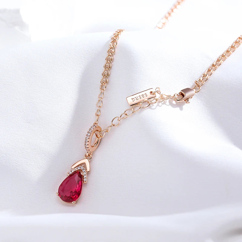 Deep Red Water Drop Collana