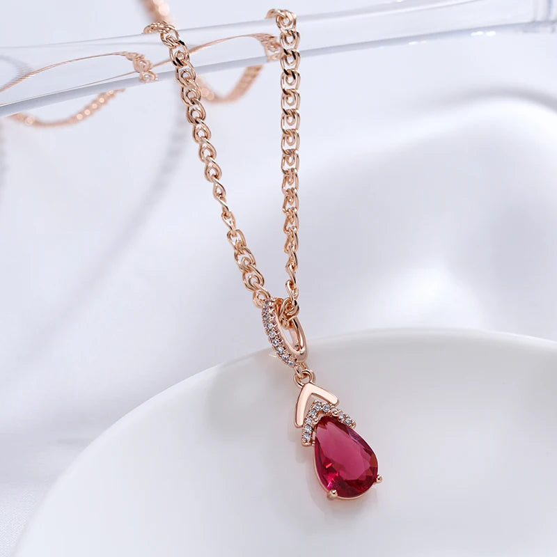 Deep Red Water Drop Collana