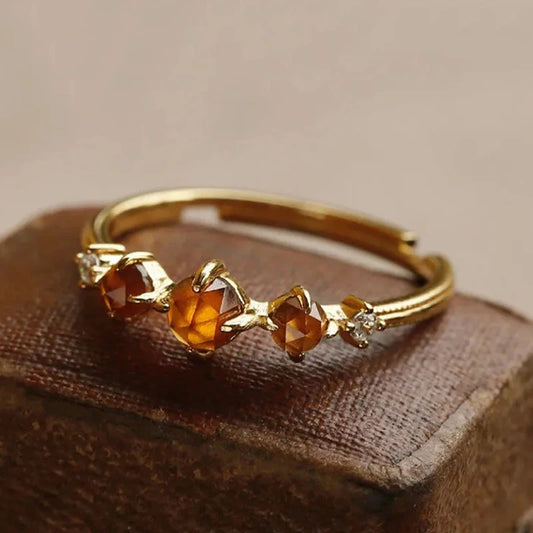 Delicate Orange Vintage Anello