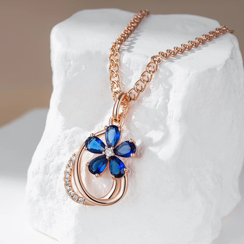 Ocean Blue Flowers Collana