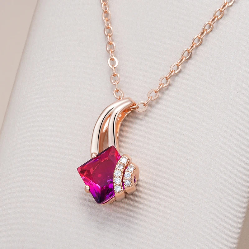 Deep Red Square Collana