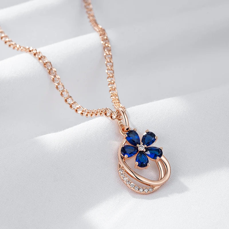 Ocean Blue Flowers Collana